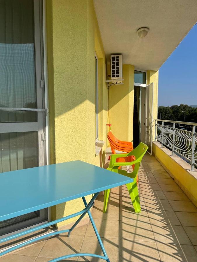 Luxury Breeze Apartment Słoneczny Brzeg Zewnętrze zdjęcie