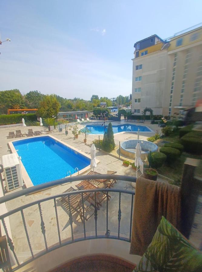Luxury Breeze Apartment Słoneczny Brzeg Zewnętrze zdjęcie